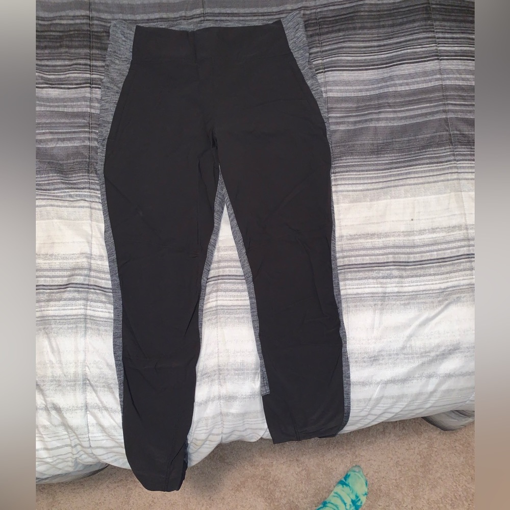 Athleta Black and Gray leggings!! Size 12. Too small on me :(